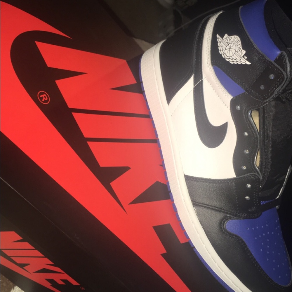 Jordan 1 royal toe